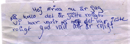 Handskrivet brev om att det är jätteroligt på kollo